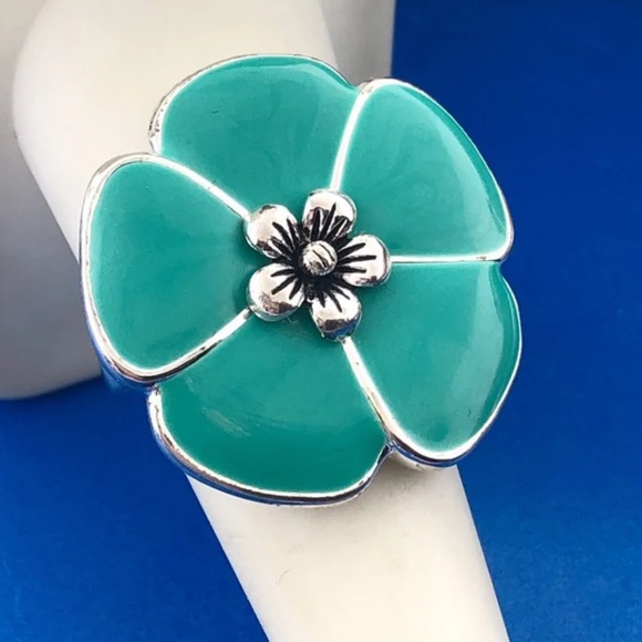 Premier Designs Silver Plate Turquoise Aqua Enamel Flower Statement Ring NIB - Picture 2 of 9